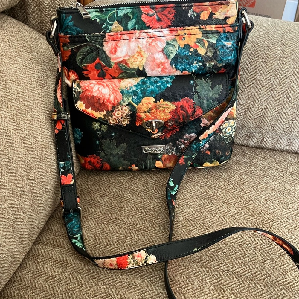 Ladies, Carlos Santana Crossbody purse